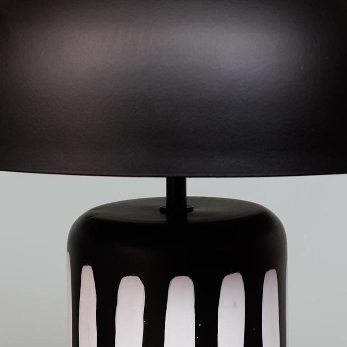 lampe champignon pied rayé noir et blanc Etxe Mia!