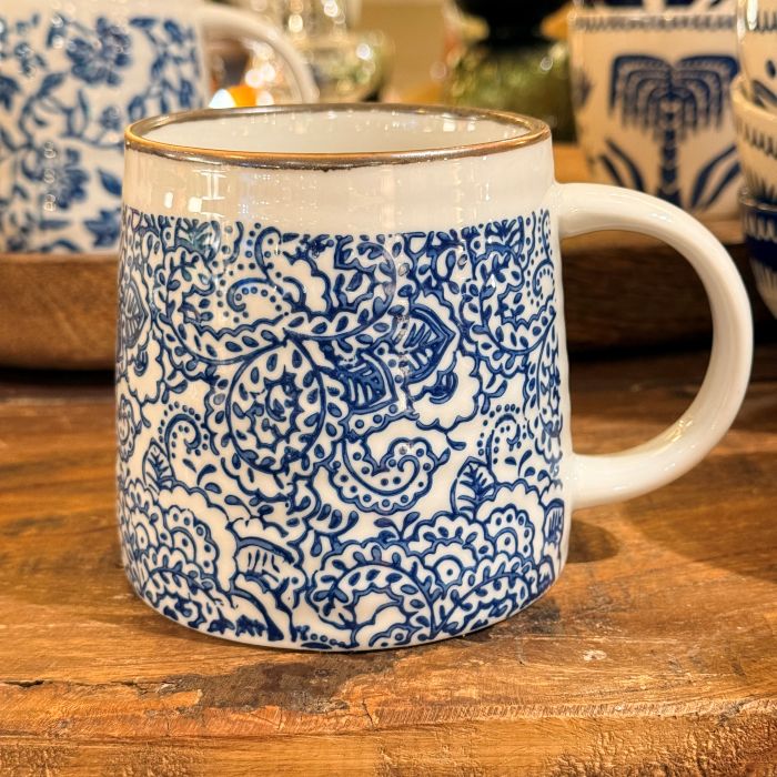 mug en grès motifs fleurs bleues Etxe Mia!