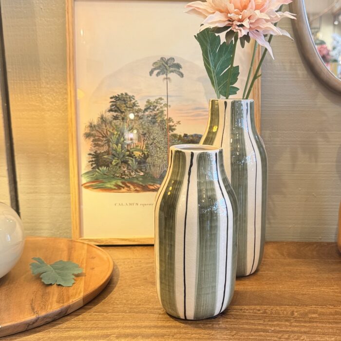 Vase rayé kaki mm Etxe Mia!